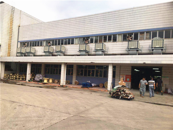 工厂降温通风方案,作用与装置环保空调的规划计划是有着很大的相关的,规划厂房降温必需要懂得怎么核算车间内的换气次数办法以及车间内该怎么匹配适宜的环保空调的数量功率巨细等,亦或是车间是合适岗位降温仍是全体降温。 工厂降温通风方案,作用与装置环保空调的规划计划是有着很大的相关的,规划厂房降温必需要懂得怎么核算车间内的换气次数办法以及车间内该怎么匹配适宜的环保空调的数量功率巨细等,亦或是车间是合适岗位降温仍是全体降温。